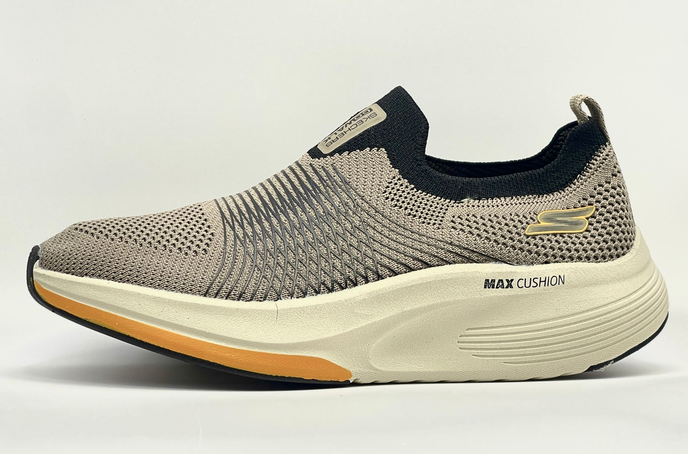 Skechers Max cushion Urban gray and Gold