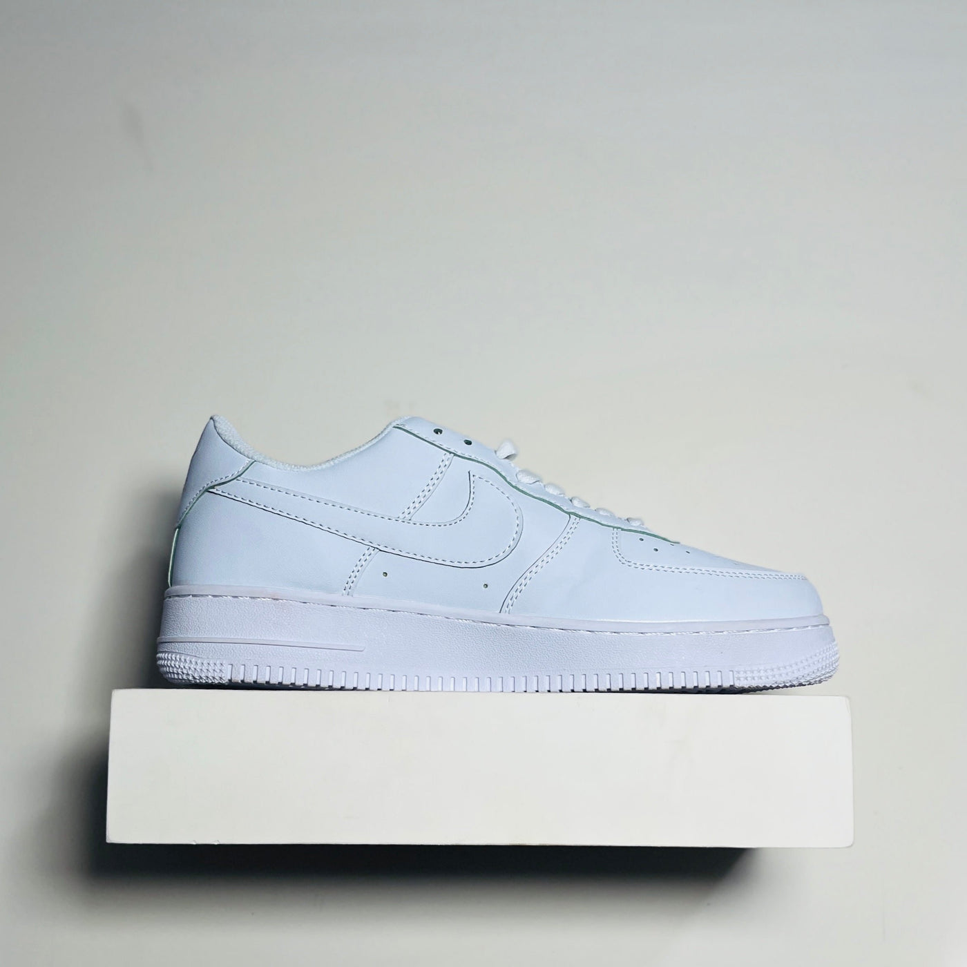 Nike Air-Force 1 PakFeet Comfort Cove